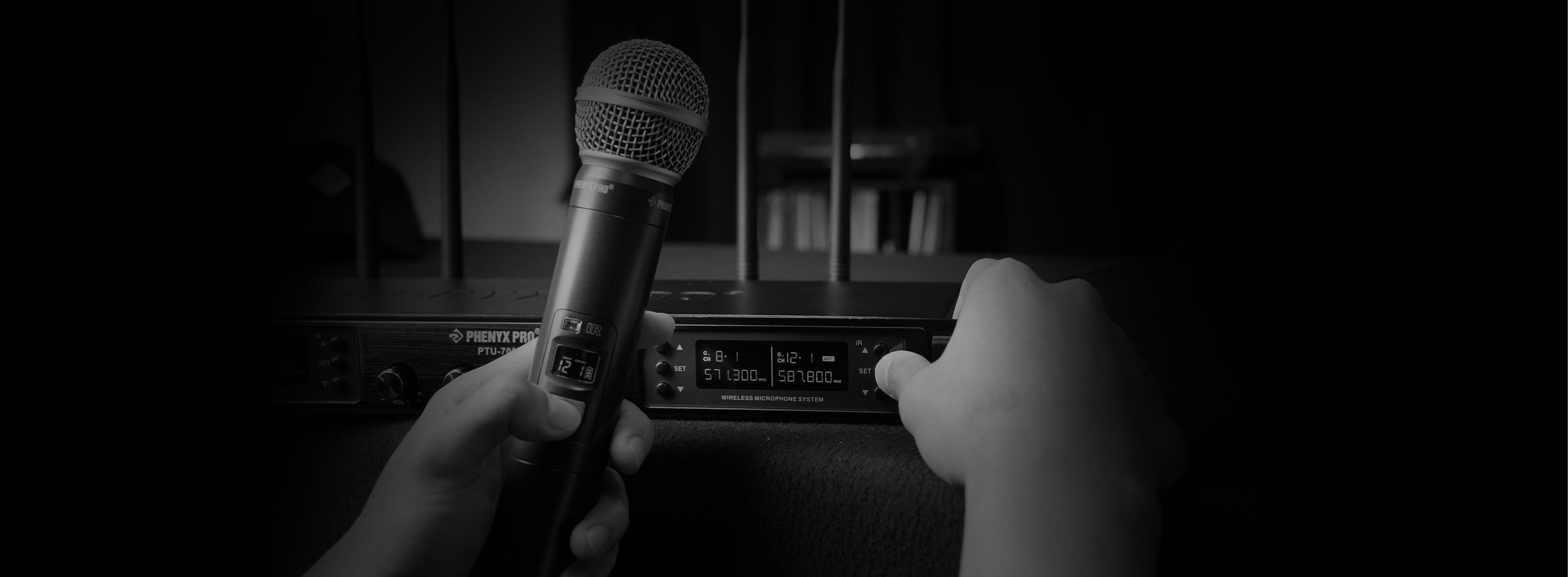 Phenyx Pro wireless microphone system professional