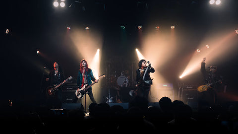 Live Music & Stage Performances