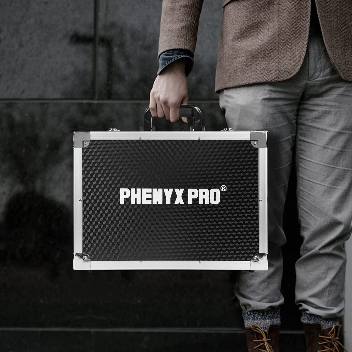 Phenyx Pro Medium Size Carrying Case in Real Word